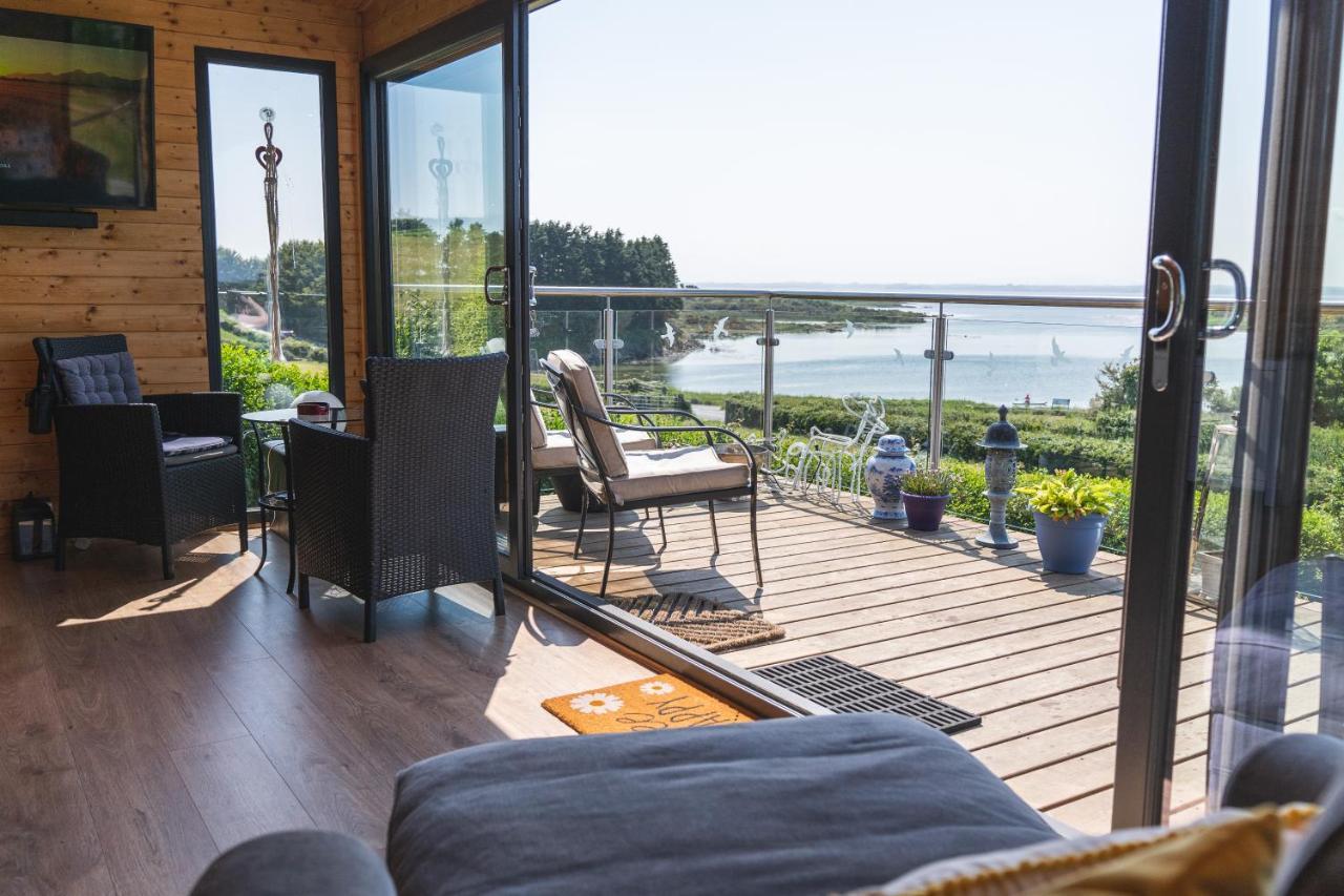 Horse Island View Luxury Retreat Apartment Kircubbin ภายนอก รูปภาพ