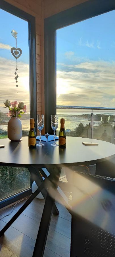 Horse Island View Luxury Retreat Apartment Kircubbin ภายนอก รูปภาพ